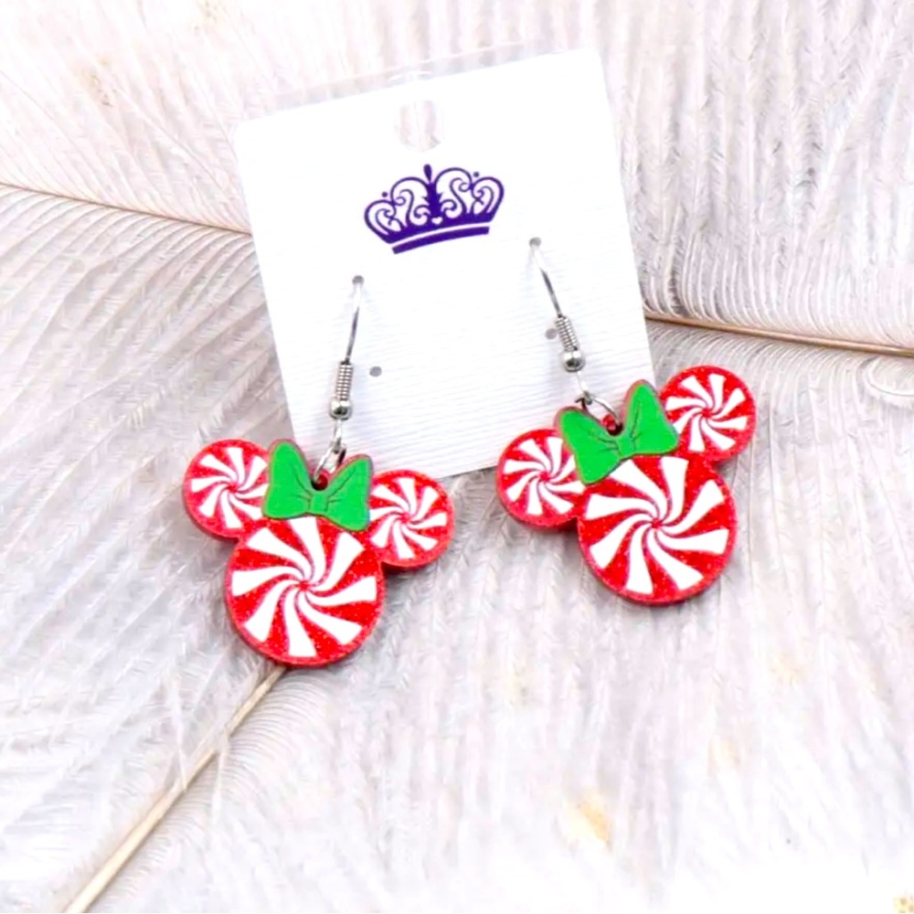 NWT Mickey Christmas Earrings